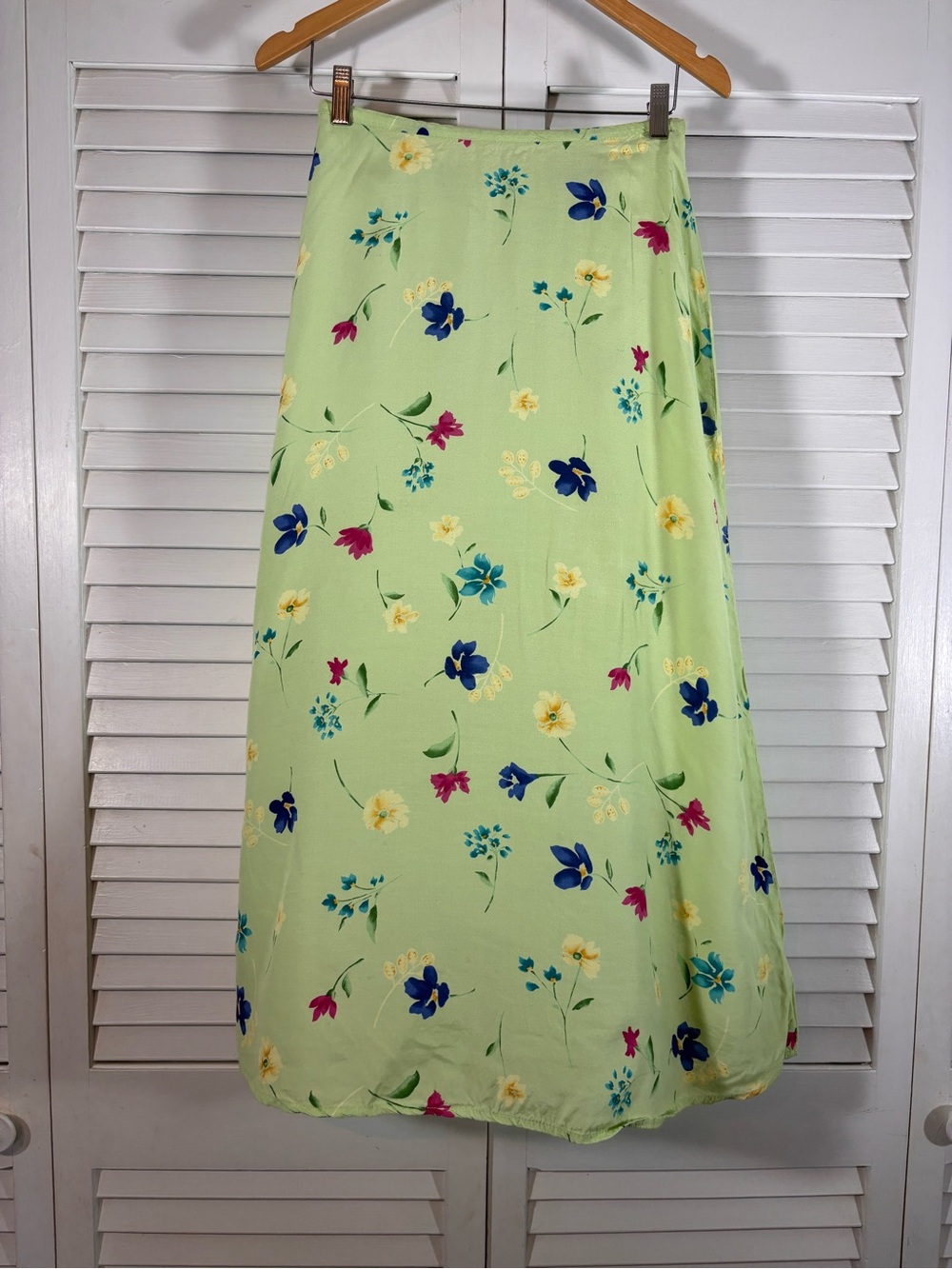 Vintage 1990s Amanda Michaels Floral Midi Skirt Size 8 Sage Green